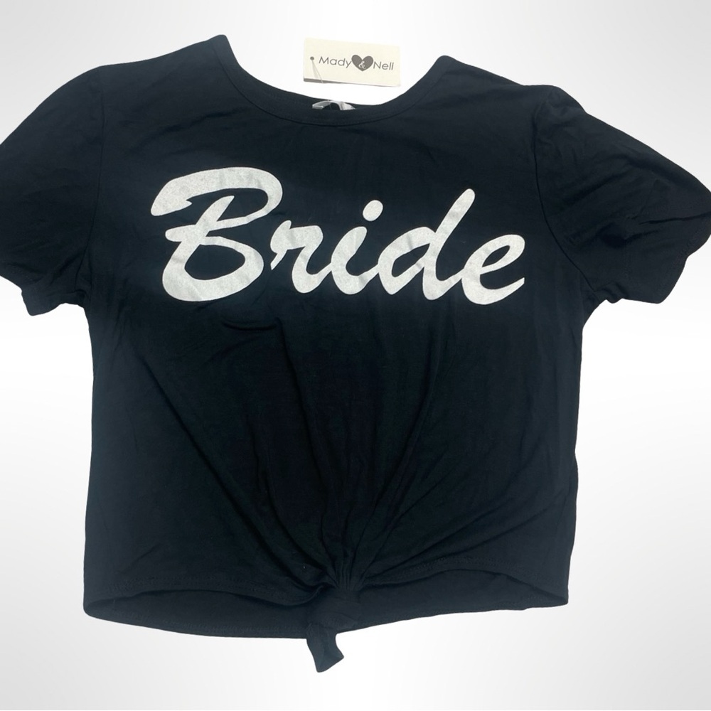 Mady & Nell‎ "bride" Women's Black Cropped  Short Sleeve Shirt; Size Medium